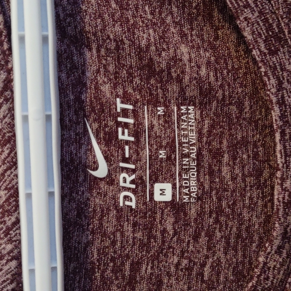 Nike dri-fit t shirt - Picture 3 of 3